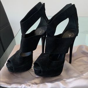 Giuseppe Zanotti black suede sandals 160 mm